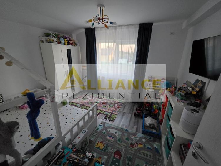 Casă individuală cu 4 camere cu Teren 630 Mp în Berceni