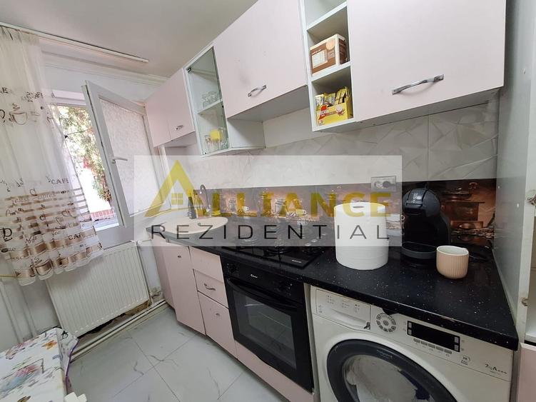 Apartament cu 2 camere semidecomandat, mobilat în Mihai Bravu