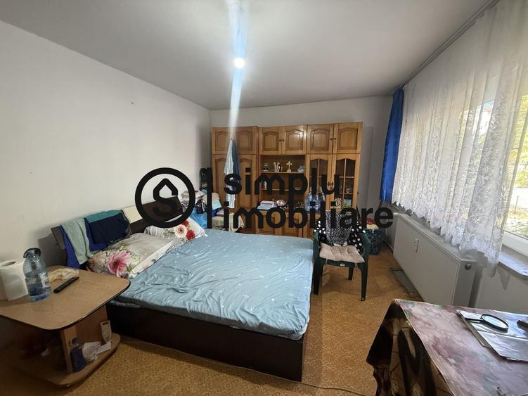 Apartament cu 2 camere decomandat în Cornitoiu