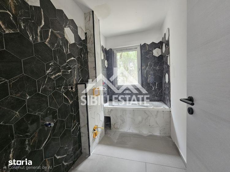 Apartament cu 3 camere în Cristian