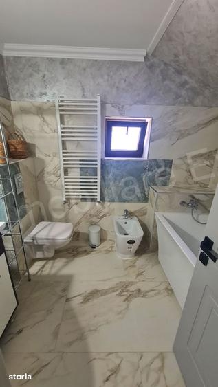 Casă cu 4 camere cu Teren 435 Mp în Curtea de Argeș