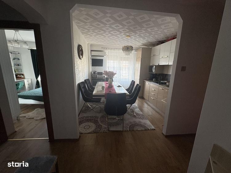 Apartament cu 3 camere în Central