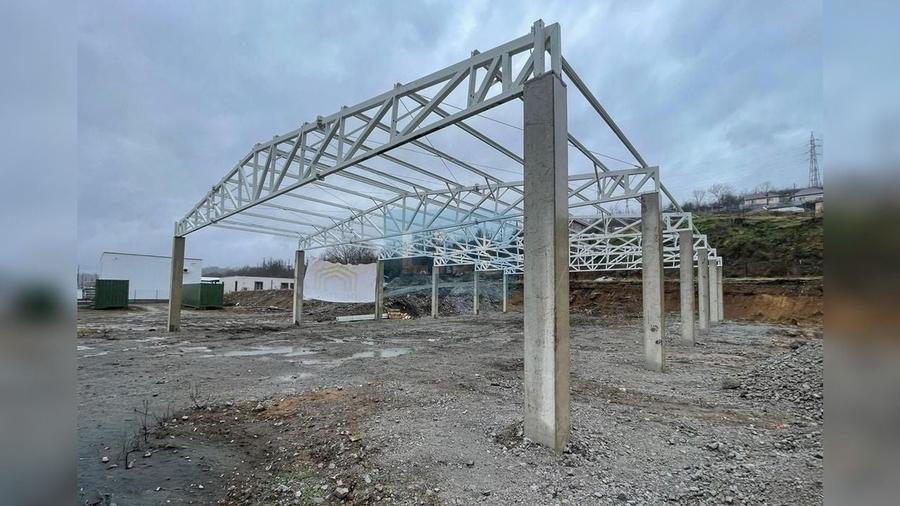 Spațiu industrial, de 560 mp, în Central