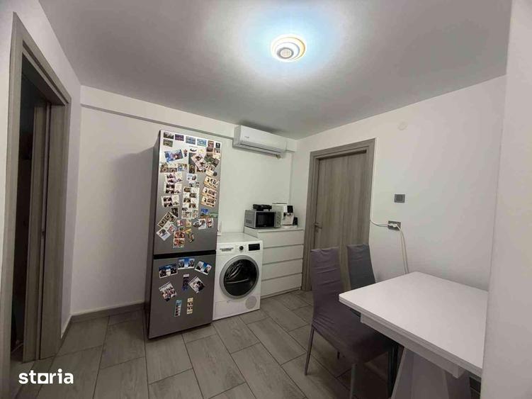 Apartament cu 2 camere decomandat în Tei