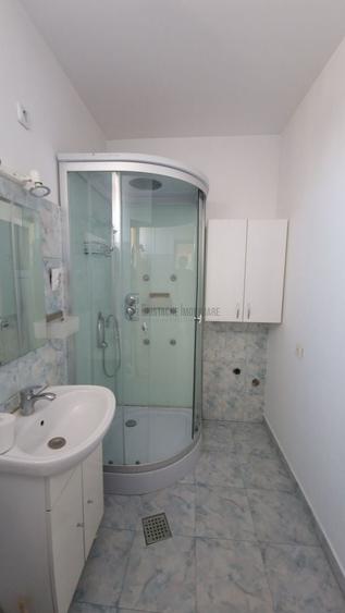 Apartament cu 2 camere decomandat, mobilat în Industriilor