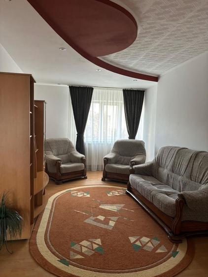 Apartament cu 4 camere în Ultracentral