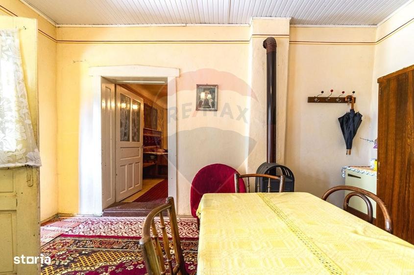 Casă cu 4 camere în Grânari