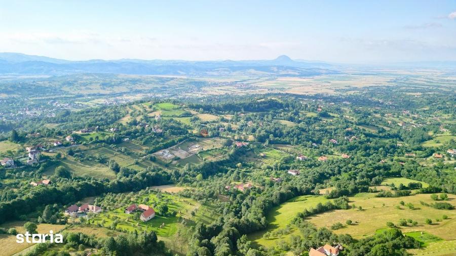 Teren de 2307 mp, în Bran