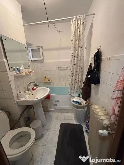 APARTAMENT 3 CAMERE DECOMANDAT - 1