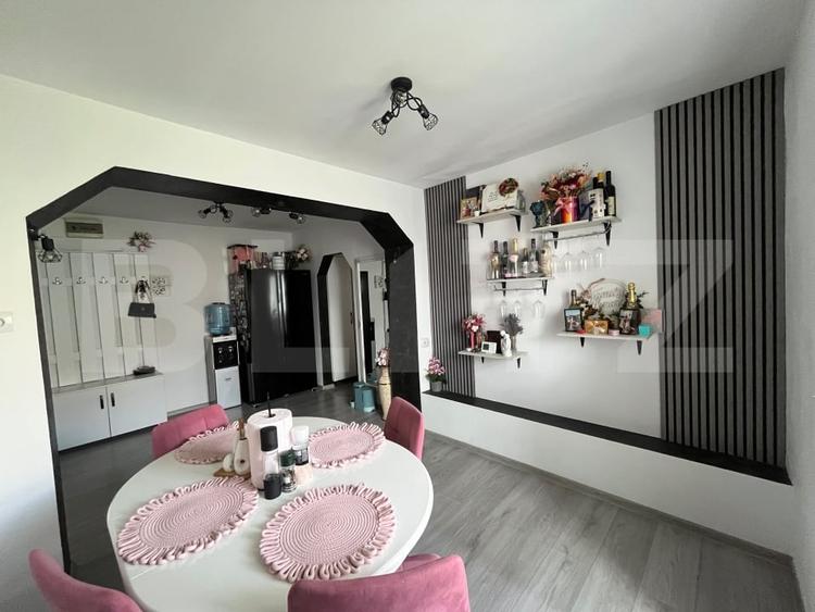 Apartament cu 3 camere decomandat, mobilat în Nord