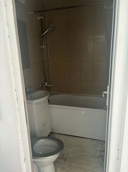 Garsonieră decomandată în Exterior Vest