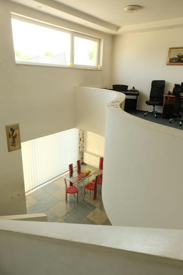 casa individuala 6 camere,1000 teren lipovei - 4