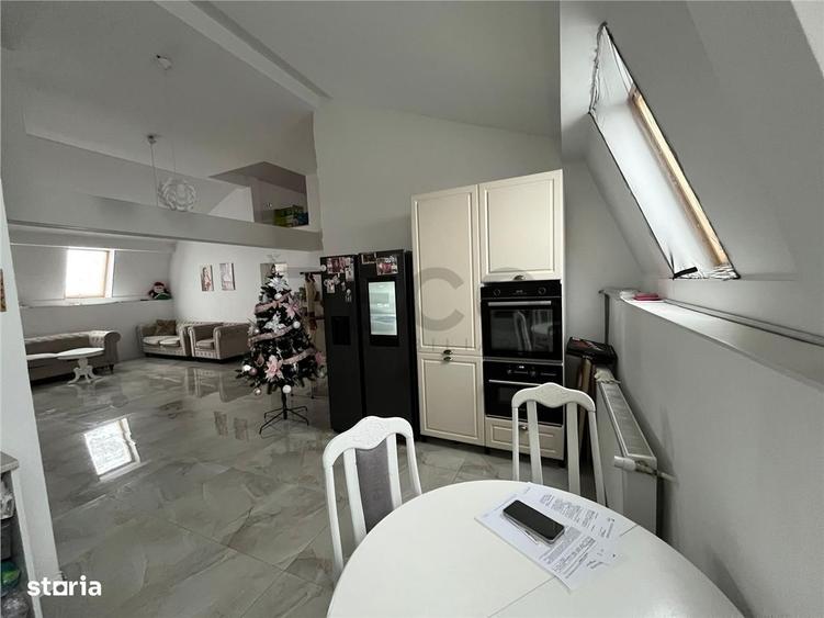 Apartament cu 3 camere decomandat în Rogerius