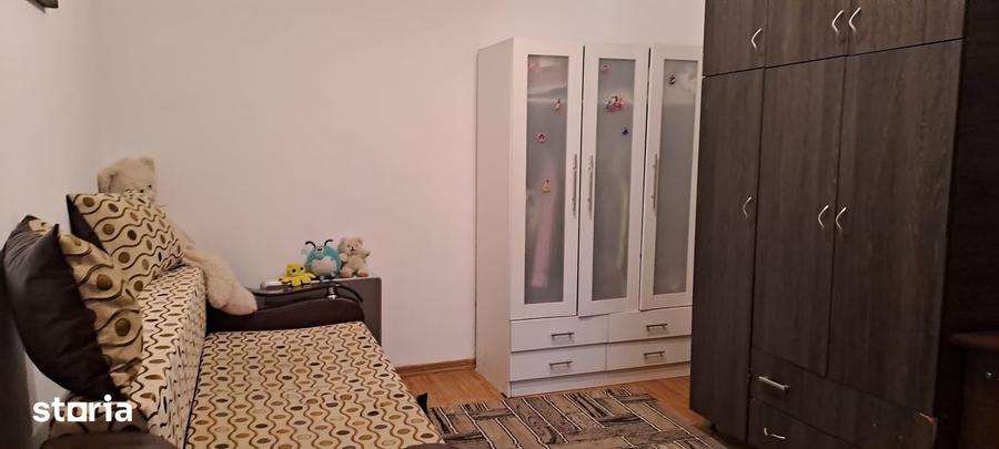 Casă cu 2 camere cu Teren 48 Mp în Podu Roș