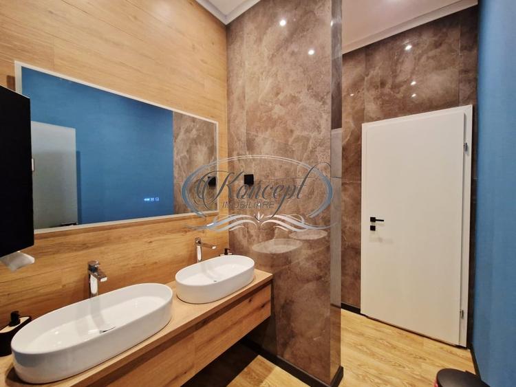 Spațiu comercial, de 77 mp, în Gară