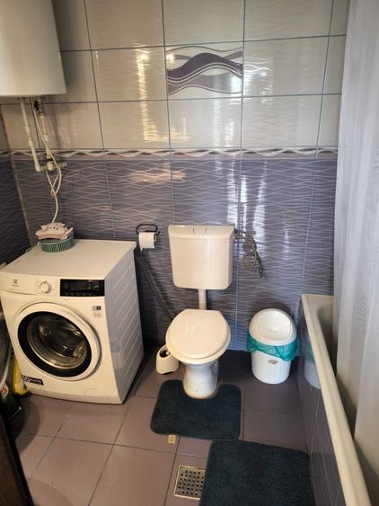 Casă cu 4 camere cu Teren 800 Mp în Central