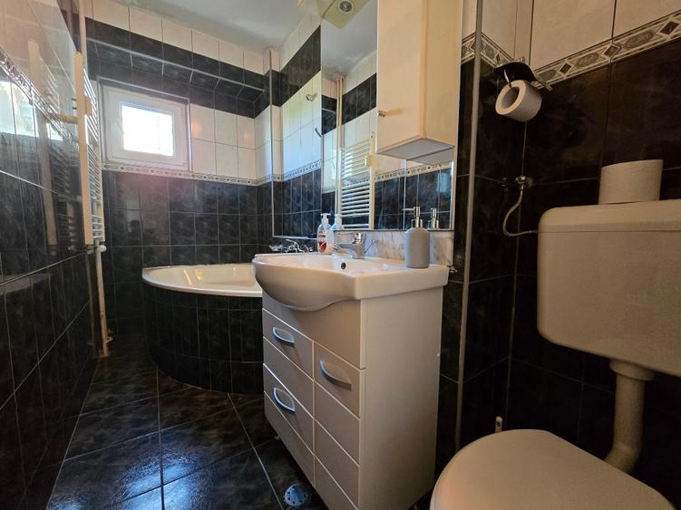 Apartament cu 2 camere semidecomandat în Tineretului