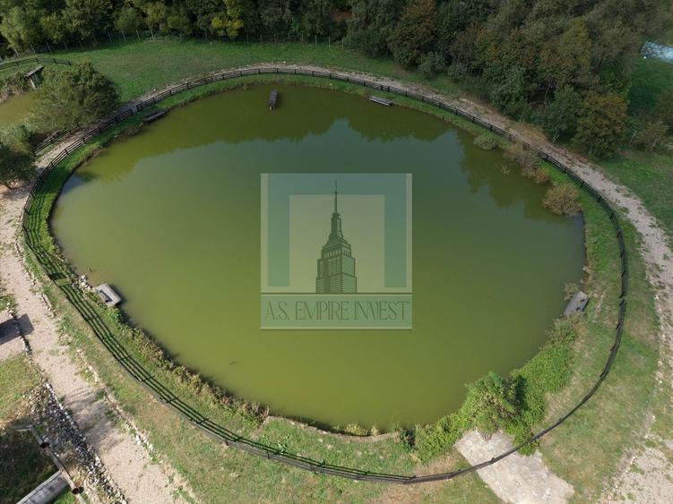 Casă cu 7 camere cu Canalizare în Valea Dobârlăului