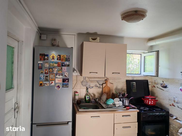 Casă cu 4 camere cu Teren 530 Mp în Răzvad