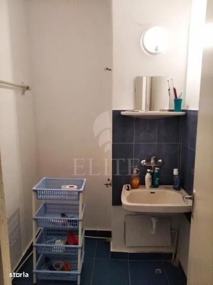 Apartament cu 4 camere decomandat în Mărăști