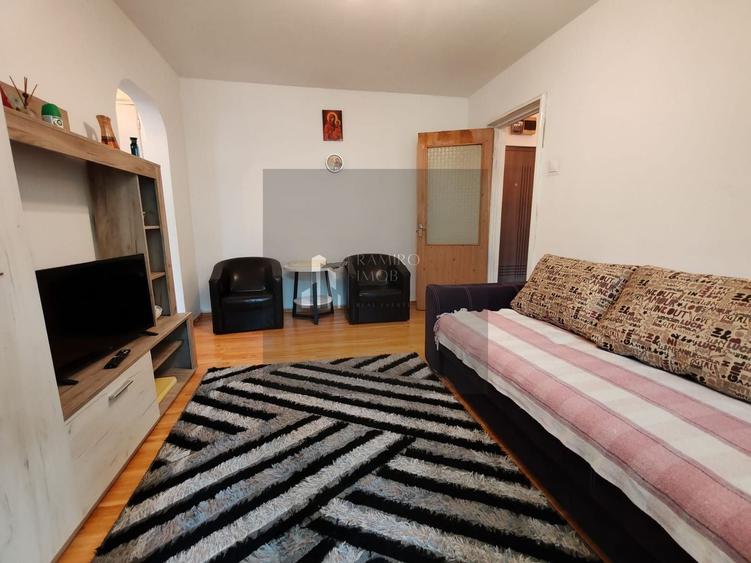 Apartament cu 2 camere semidecomandat în Progresul