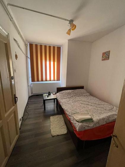 Apartament cu 3 camere în Unirii