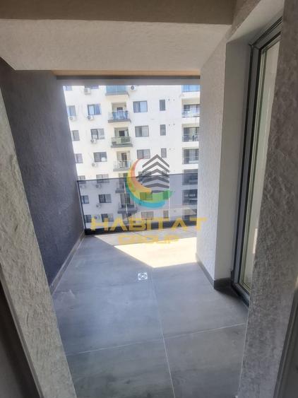 Garsonieră decomandată în Apărătorii Patriei