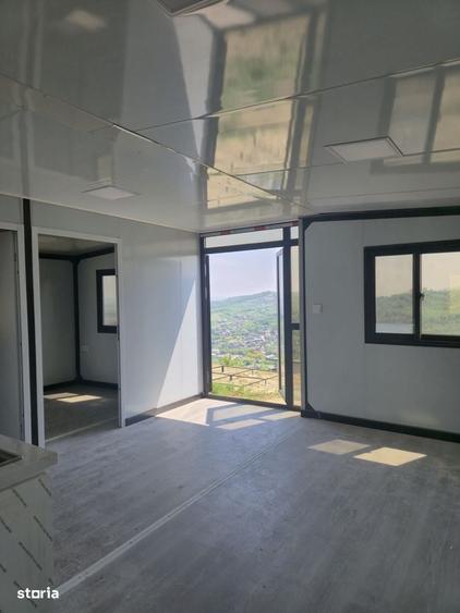 Casă cu 2 camere cu Teren 450 Mp în Tomești