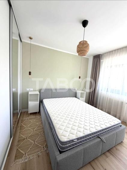 Apartament cu 3 camere semidecomandat, mobilat în Andrei Mureșanu