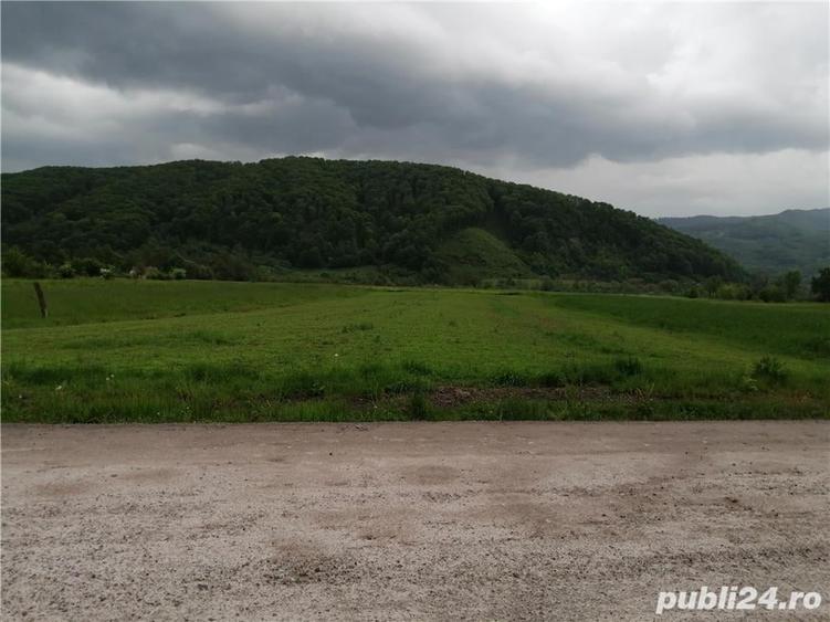 Teren de 2400 mp, în Central