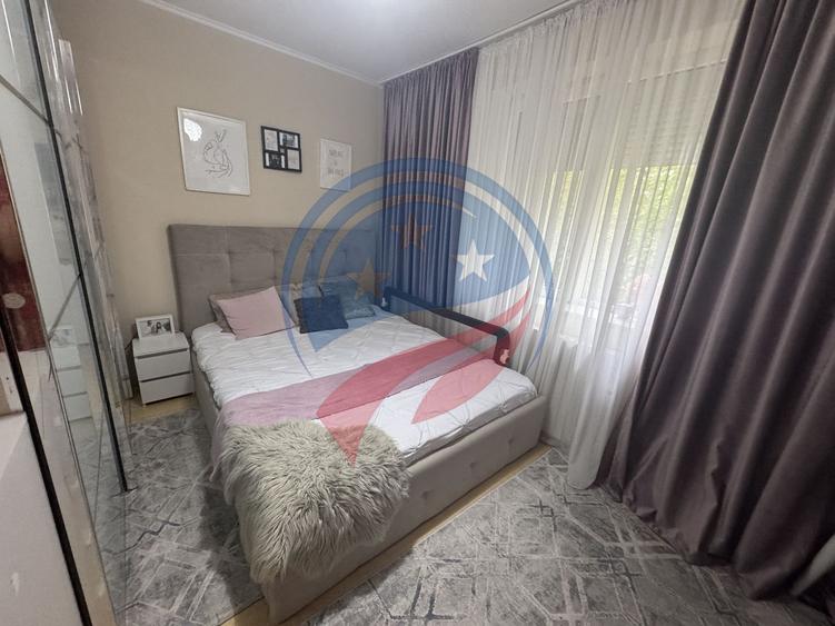 Apartament cu 2 camere semidecomandat în Calea Severinului