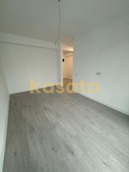 Apartament cu 2 camere decomandat în Militari