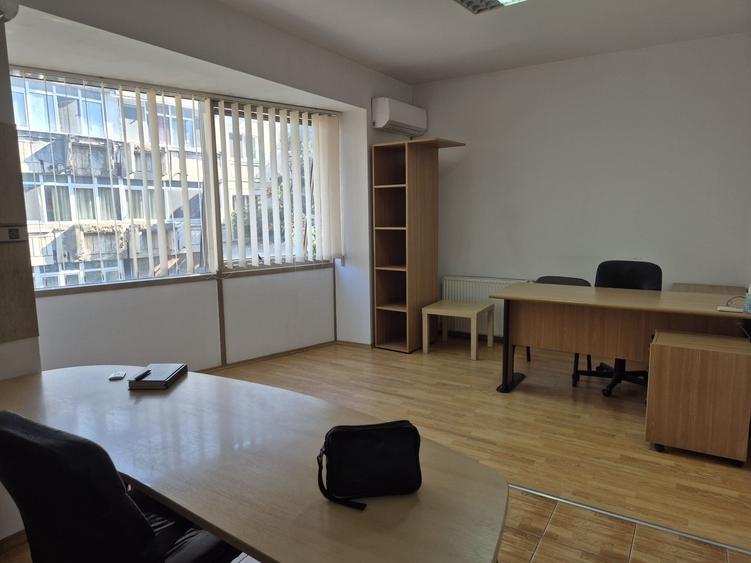 Apartament cu 2 camere în Vitan