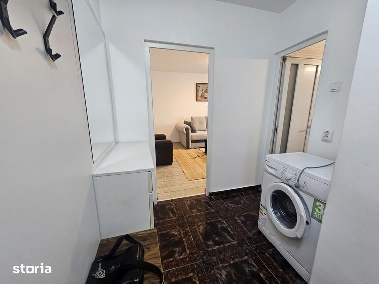 Apartament cu 2 camere decomandat în Gară
