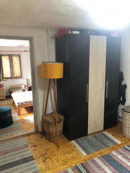 Casă cu 2 camere cu Teren 1000 Mp în Crevedia