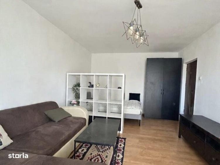 Garsonieră decomandată în Iancului