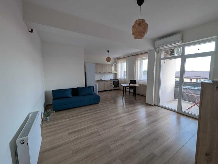 Apartament cu 2 camere semidecomandat în Central