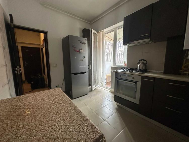 Proprietar ofer spre inchiriere apartament 2 camere - 5