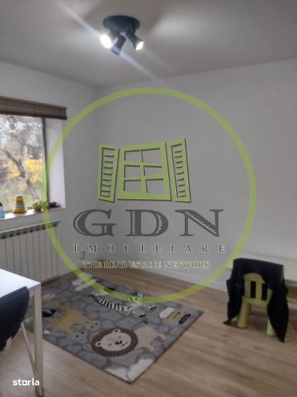 Casă cu 6 camere cu Teren 800 Mp în Grigorescu