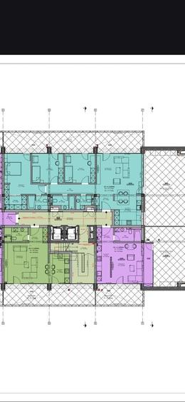 Apartament cu 4 camere decomandat în Sebastian
