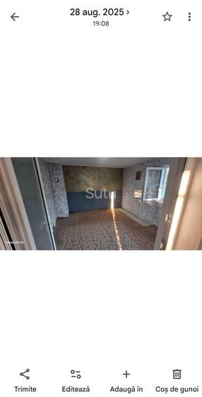 Se vind casa locuibila intr-o zona linistita .2 dormitoare bucatarie. curtea 728 m2.