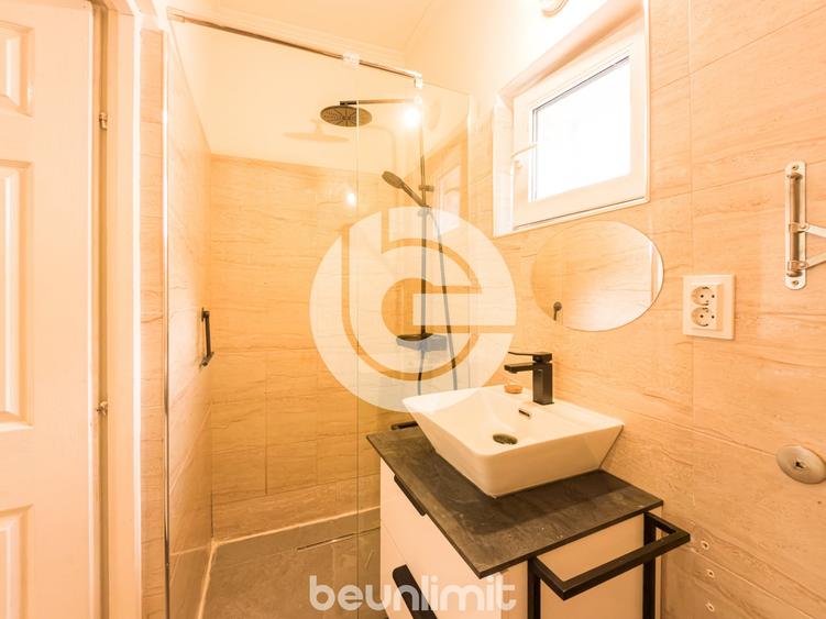 Apartament cu 3 camere decomandat, mobilat în Ultracentral