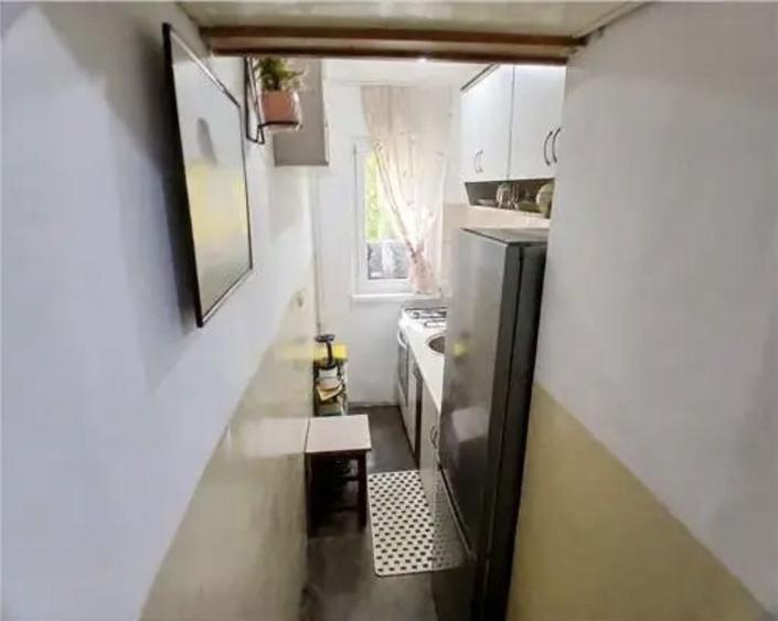 Apartament cu 2 camere semidecomandat în Nufărul