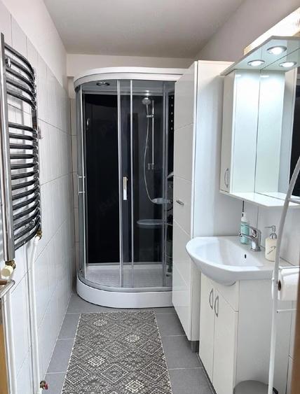 Apartament cu 2 camere decomandat în Spitalul Județean