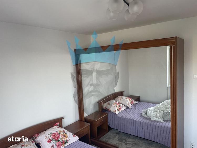 Apartament cu 3 camere, mobilat în Tineretului