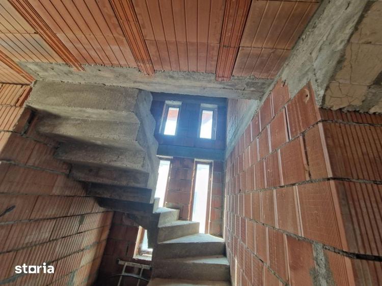 Casa 5 camere + 500mp teren Sura Mare - 8