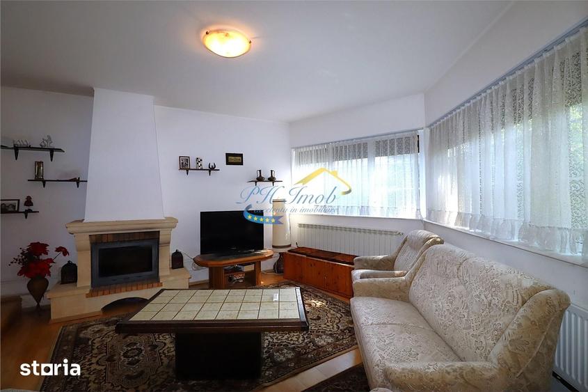 Casă cu 4 camere cu Teren 597 Mp în Central