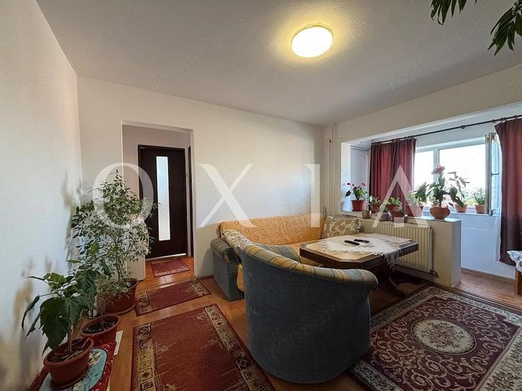 Apartament cu 3 camere semidecomandat în Gheorghe Lazăr