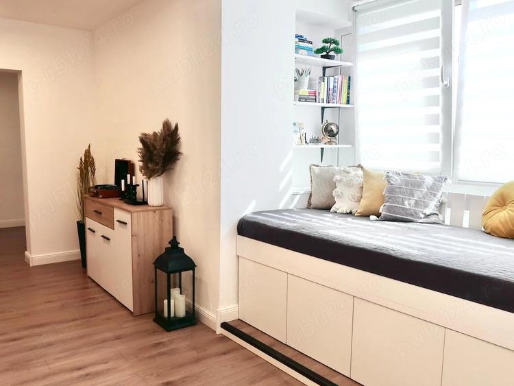 Apartament cu 3 camere semidecomandat în Sud