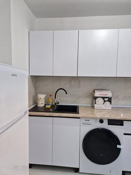 Apartament cu 2 camere decomandat, mobilat în Drumul Taberei